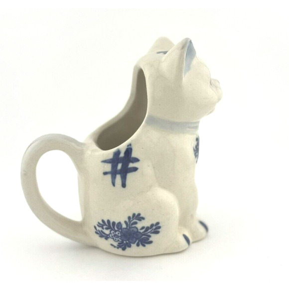 Vintage J.S.N.Y Philippines Porcelain Delft Style Blue White Cat Creamer 5" - Picture 5 of 11